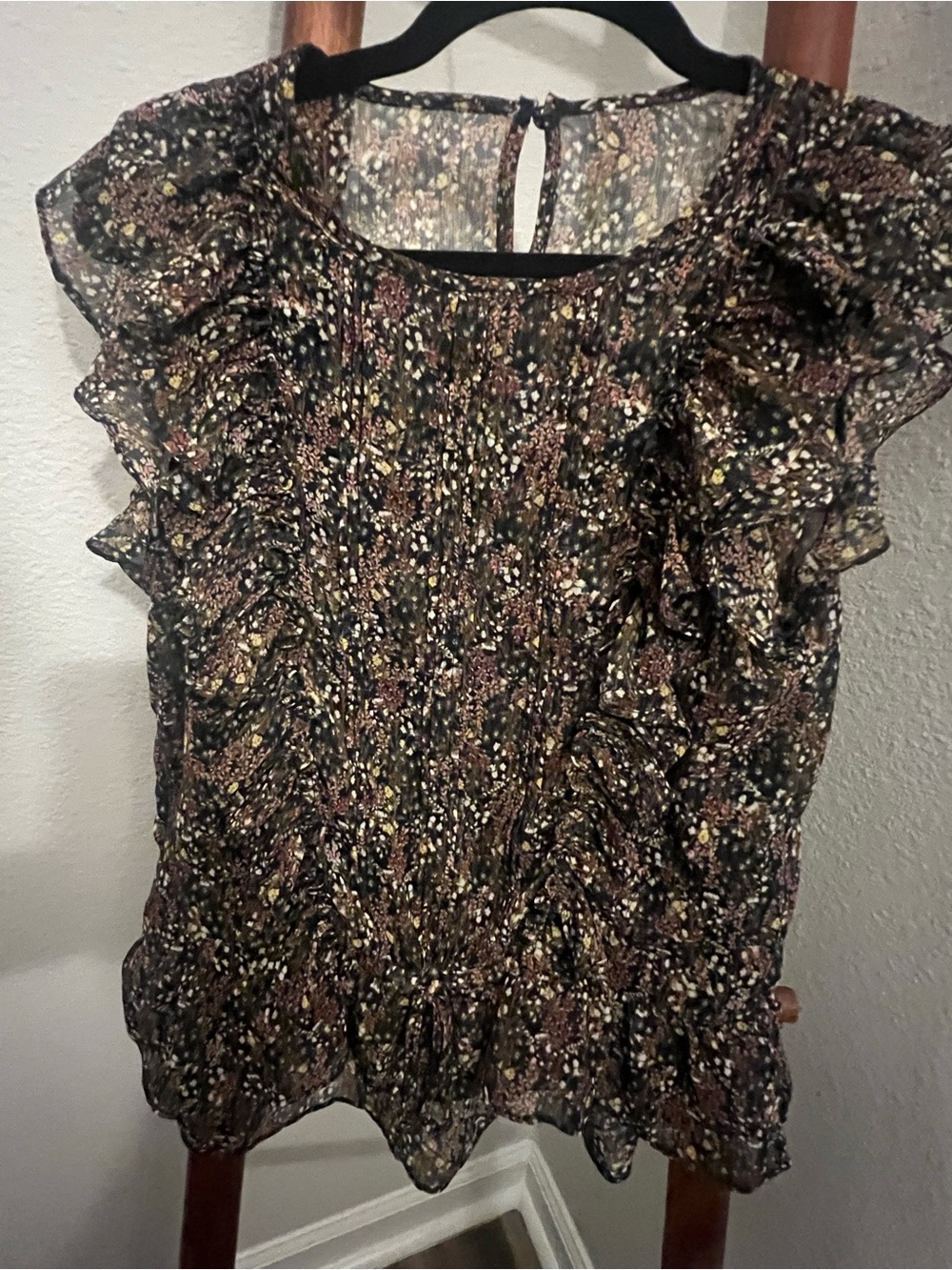 Jessica Simpson Black Floral Ruffle Short Sleeve Blouse